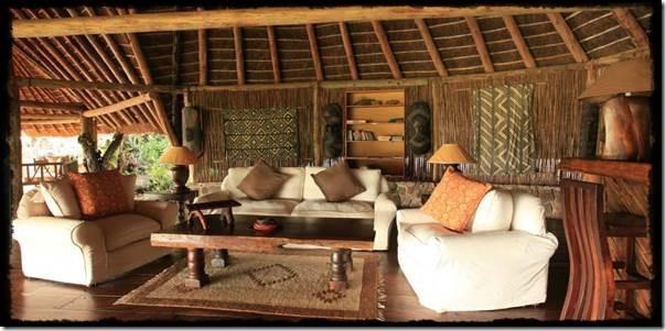 Apoka-Safari-Lodge-Main-Building